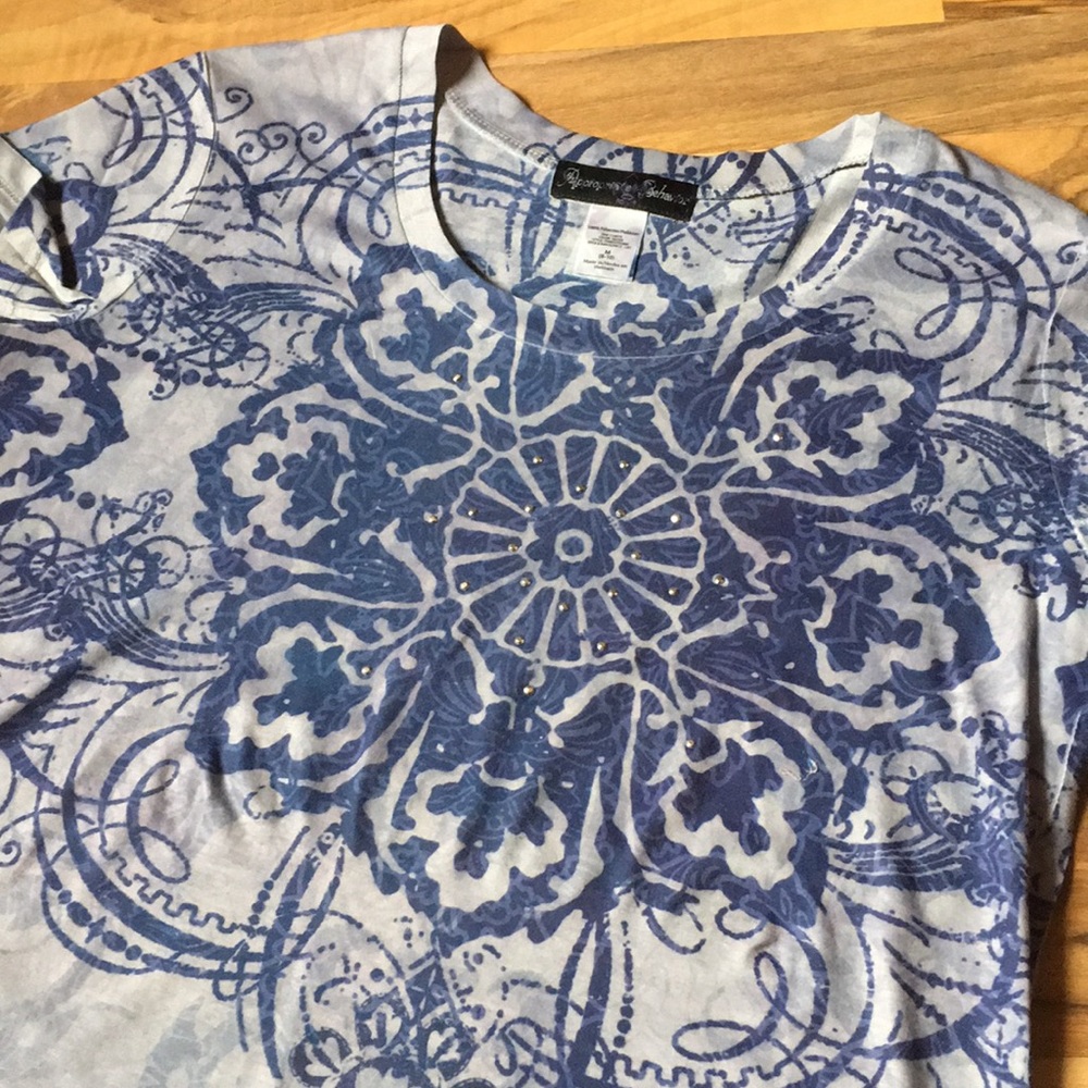 5/$25 APPROPRIATE BEHAVIOR Mandala Rhinestone Short Sleeve Graphic Tee Blue Med - Picture 4 of 10